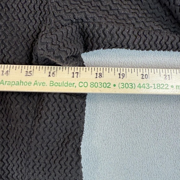 Patagonia Sweater Womens Medium Charcoal Gray R1 Air Fleece Pullover Half Zip - Picture 7 of 9